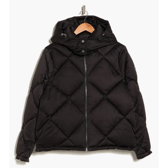 Calvin Klein Quilted Water Resistant Puffer Jacket - Picture 2 of 4
